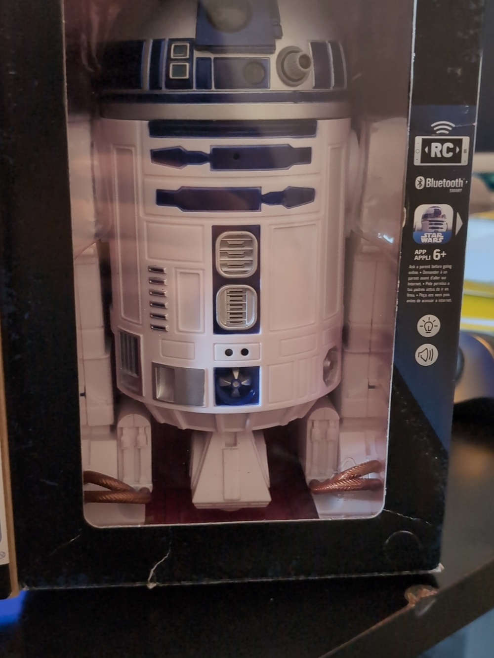 New In Box. Star Wars R2-D2 Interactive Droid — White & Blue. Smart Intelligent - Picture 2 of 3